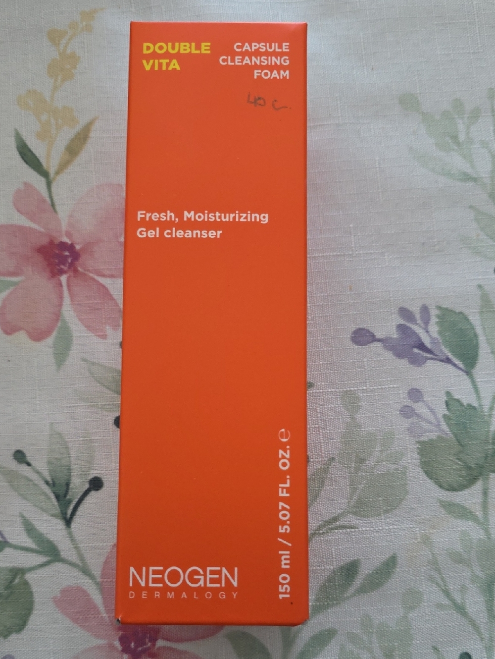 Neogen Double Vita Capsule Cleansing Foam - Orange Gel Cleanser